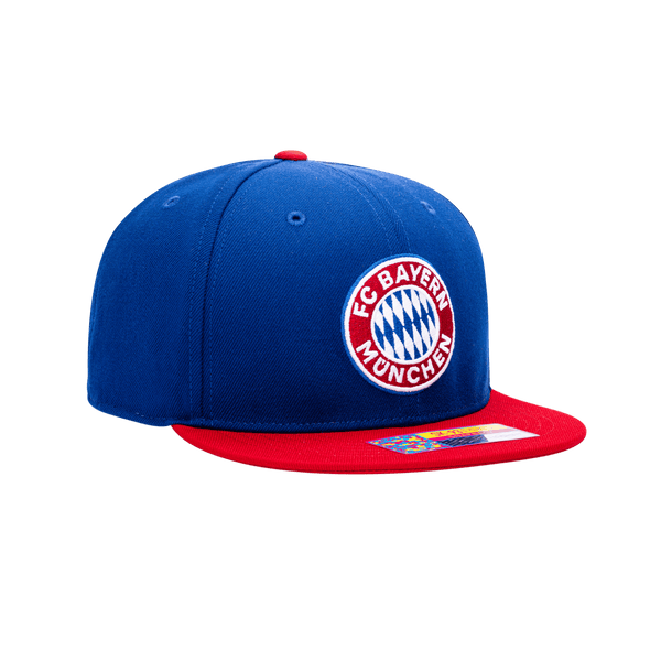 Side view of the Bayern Munich Team Snapback with high crown, flat peak, and snapback closure, in Lt Royal/Red