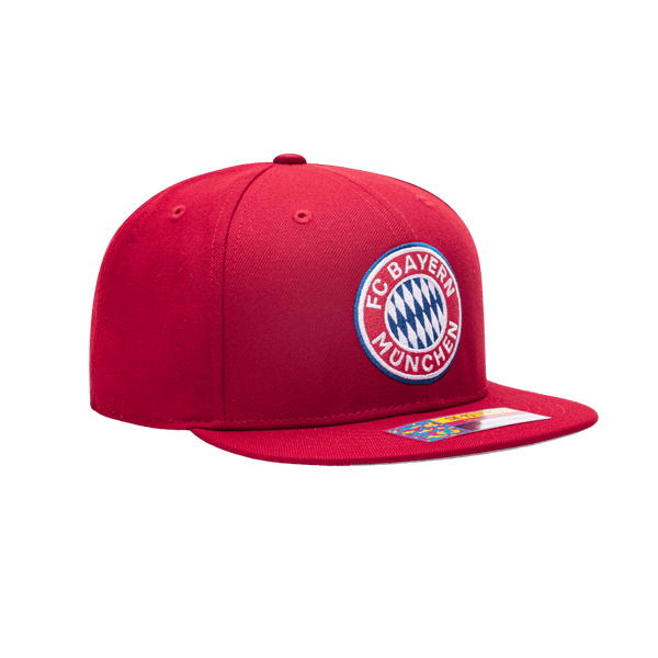 Side view of the Bayern Munich Dawn Snapback with high crown, flat peak brim, adjustable closure, in red